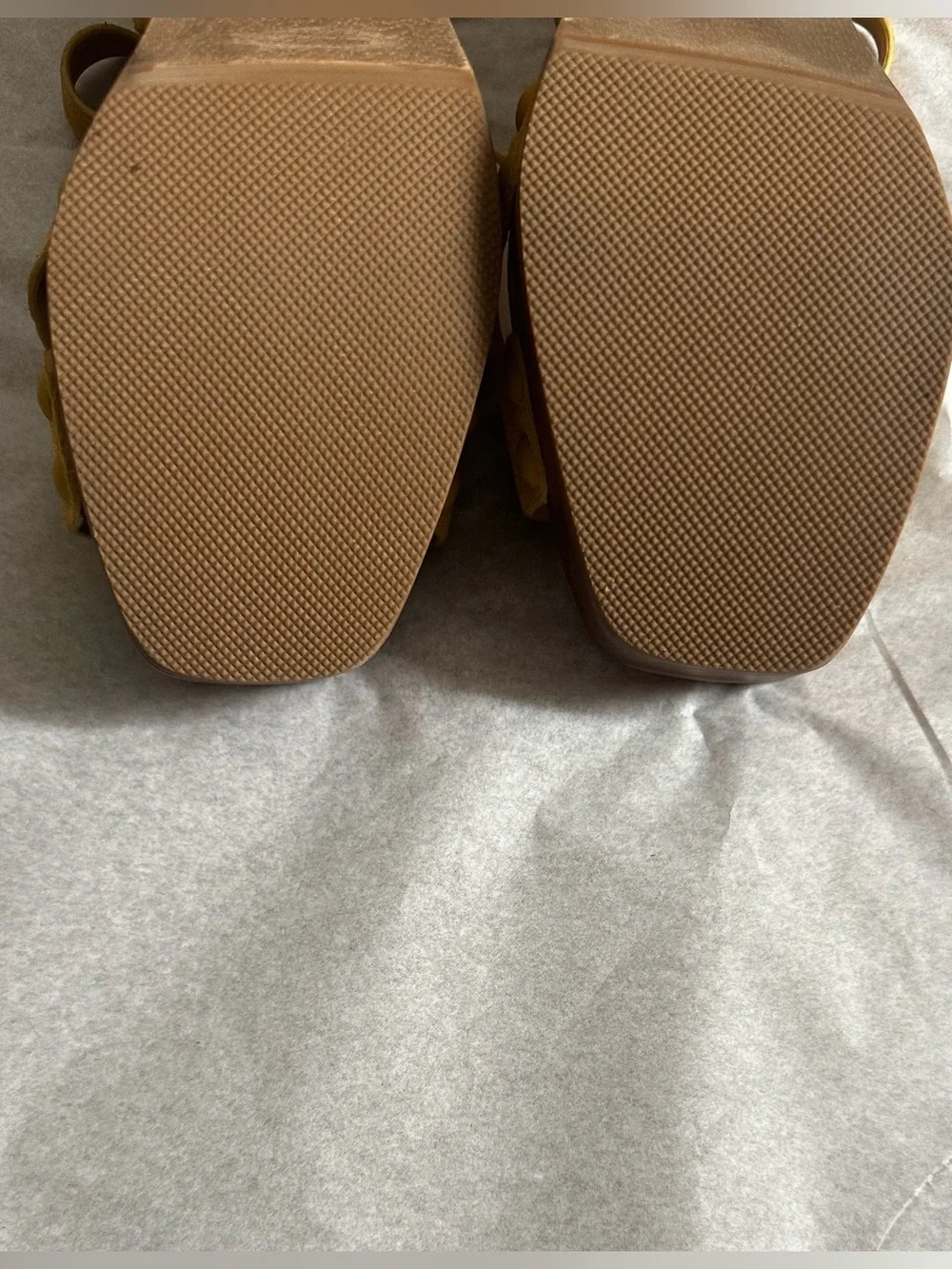 Sam Edelman Women’s Mustard Suede Platform Sandals